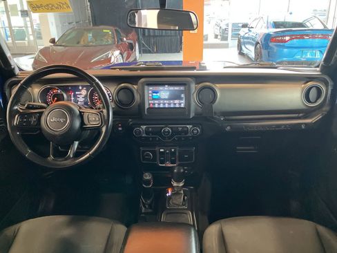 Used 2019 Jeep Wrangler Unlimited Sport S AWD/4WD image 23