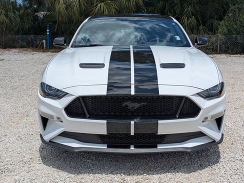 Used 2018 Ford Mustang GT RWD image 2