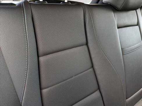 Used 2020 Mercedes-Benz GLE 350 image 19