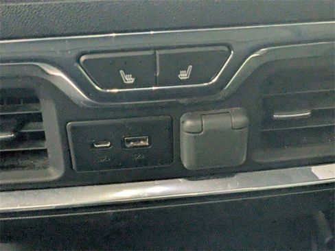 Used 2023 Chevrolet Silverado 2500 High Country w/ Z71 Off-Road Package image 28