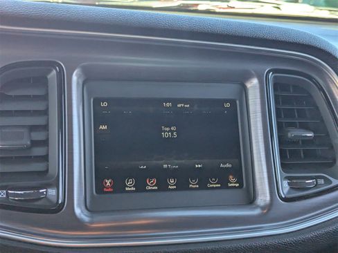 Used 2019 Dodge Challenger R/T w/ Stars & Stripes Edition image 19