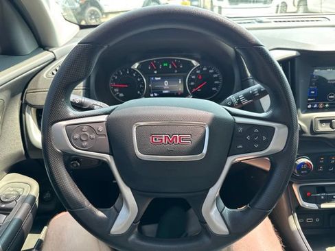 Used 2022 GMC Terrain SLE w/ Driver Convenience Package AWD/4WD image 15