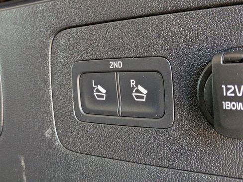Certified 2023 Kia Sorento S AWD/4WD image 9