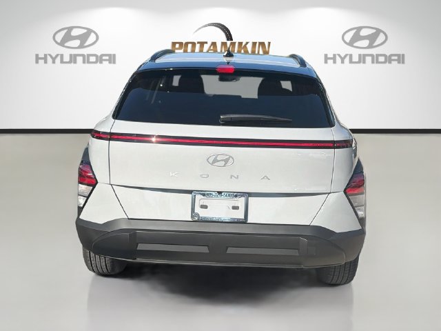 New 2027 Hyundai Kona SEL Sport FWD image 6