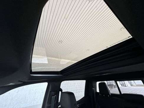 Certified 2024 GMC Sierra 1500 AT4 w/ Technology Package image 19