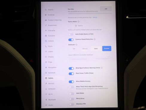 Used 2020 Tesla Model X image 69