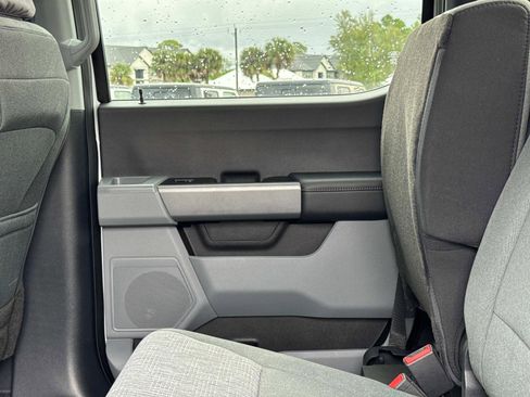 Used 2023 Ford F350 XLT w/ FX4 Off-Road Package image 18