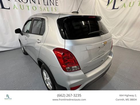Used 2020 Chevrolet Trax LS w/ Tint and Cruise Package FWD image 5