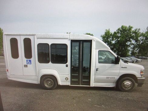 Used 2021 Ford E-350 and Econoline 350 Super Duty w/ Shuttle Bus Prep Package RWD image 1