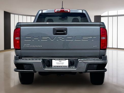 Used 2022 Chevrolet Colorado LT w/ Fleet Safety Package RWD image 4