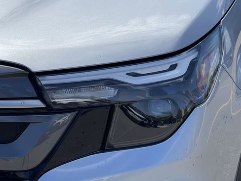 Certified 2025 Subaru Forester Premium AWD/4WD image 16