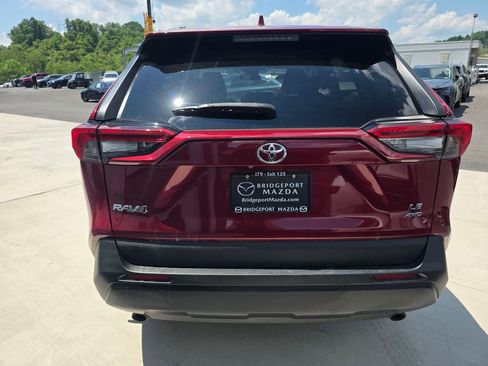 Used 2020 Toyota RAV4 LE w/ All Weather Liner Package AWD/4WD image 6