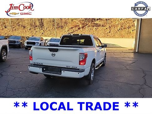 Used 2018 Nissan Titan SV w/ SV Convenience Package image 7
