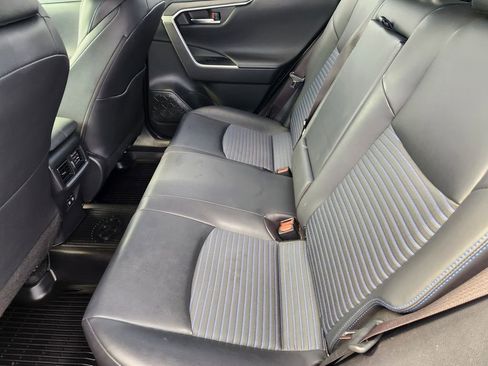 Used 2020 Toyota RAV4 XSE image 30