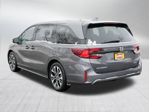 Certified 2026 Honda Odyssey Elite image 5