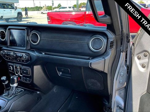 Used 2020 Jeep Gladiator Overland AWD/4WD image 26