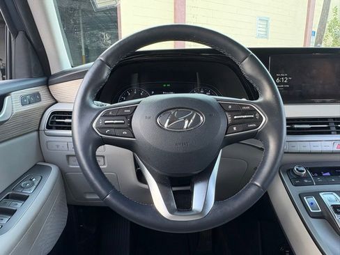 Used 2022 Hyundai Palisade SEL w/ 8P Bench Seat Package FWD image 19