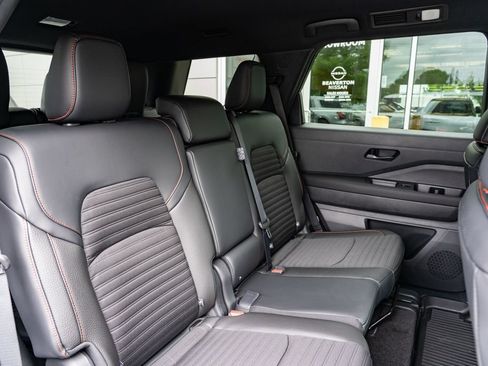 New 2026 Nissan Pathfinder Rock Creek AWD/4WD image 24