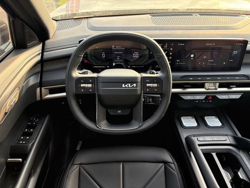 New 2027 Kia Telluride EX FWD image 18