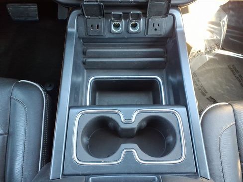 Used 2017 Chevrolet Silverado 1500 High Country image 20