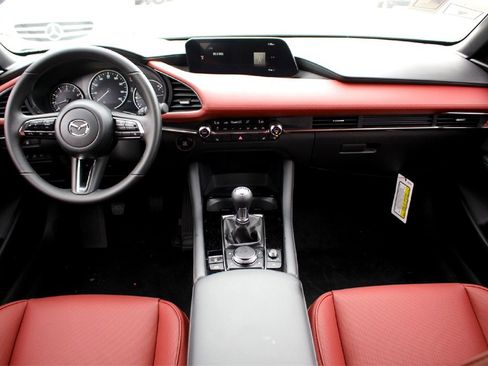 New 2026 MAZDA MAZDA3 2.5 S Hatchback w/ Premium Pkg image 16