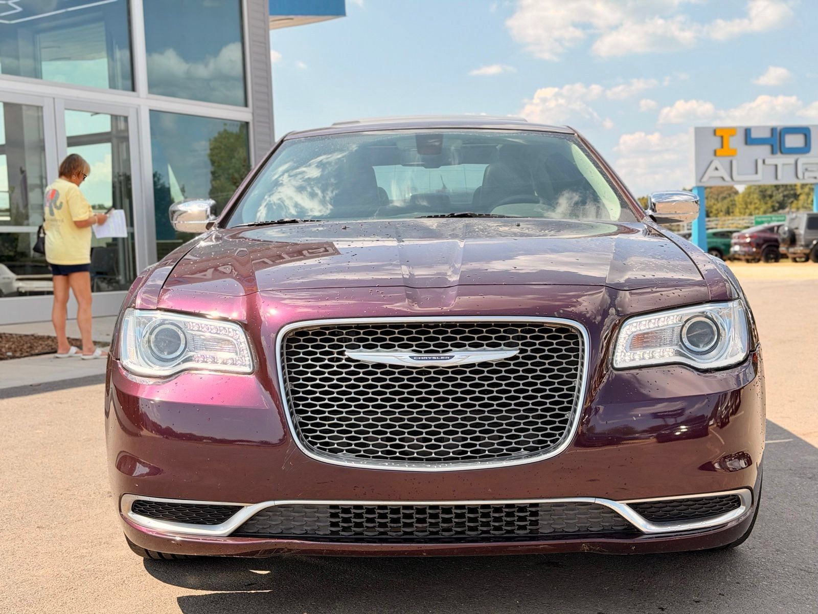 Used 2020 Chrysler 300 Touring L w/ Quick Order Package 2EF RWD image 9