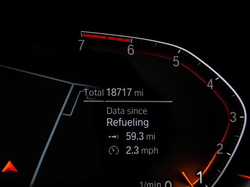 Used 2025 BMW X4 xDrive30i image 23