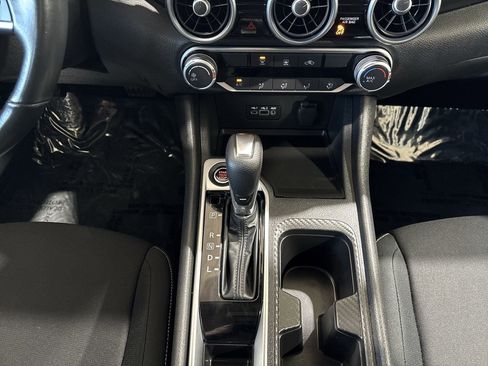 Used 2022 Nissan Sentra SV image 19