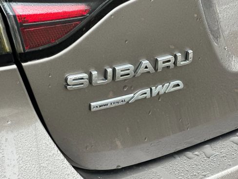 Used 2022 Subaru Legacy Premium image 25