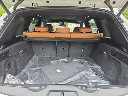 New 2026 BMW X5 xDrive40i AWD/4WD image 14