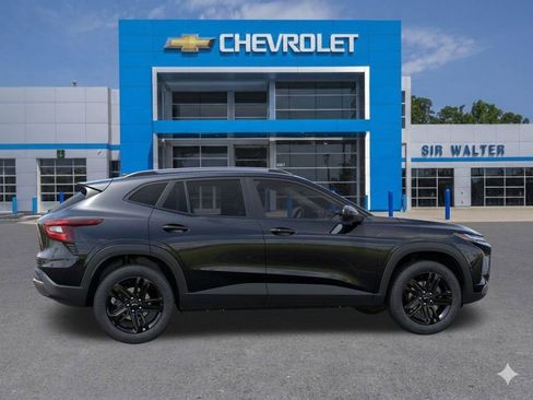 New 2026 Chevrolet Trax ACTIV w/ Sunroof Package image 6