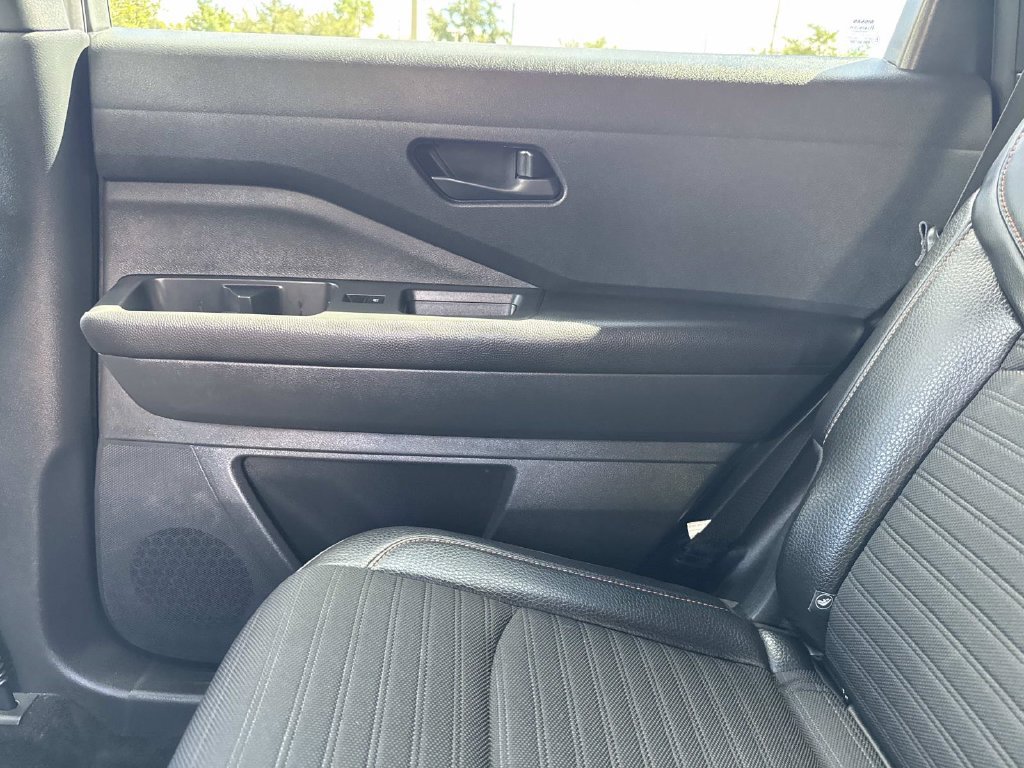 Used 2025 Nissan Pathfinder Rock Creek AWD/4WD image 18