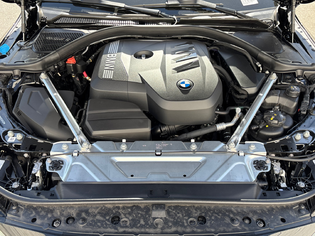 New 2026 BMW 430i xDrive w/ M Sport Package AWD/4WD image 11