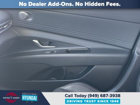 Certified 2024 Hyundai Elantra Limited image 21