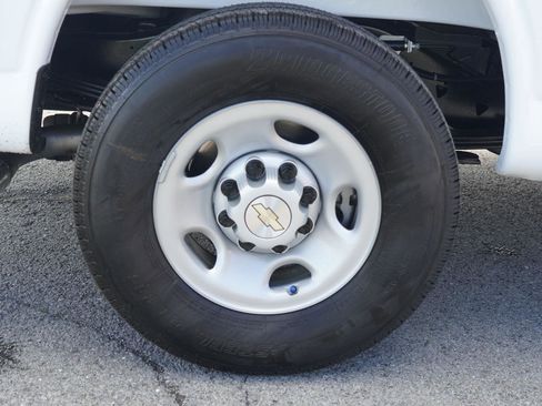 New 2026 Chevrolet Express 2500 w/ Driver Convenience Package RWD image 12