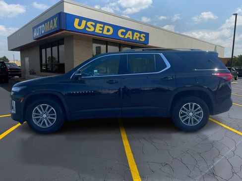 Used 2023 Chevrolet Traverse LT AWD/4WD image 8