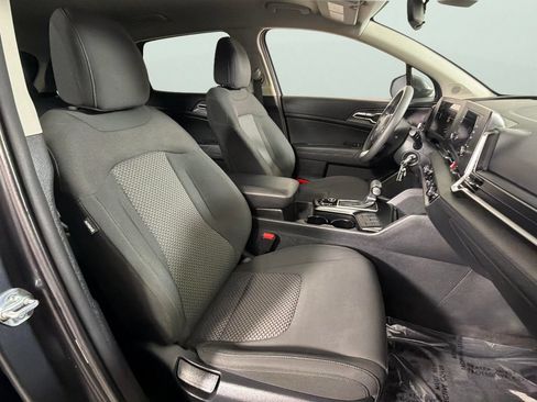 Used 2024 Kia Sportage LX FWD image 32