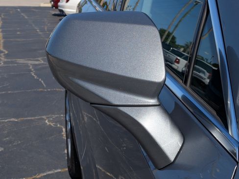 Used 2023 Cadillac XT4 Luxury image 11