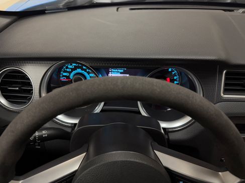 Used 2013 Ford Mustang Boss 302 image 45