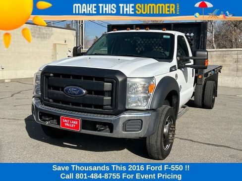 Used 2016 Ford F550 4x4 Regular Cab Super Duty image 2