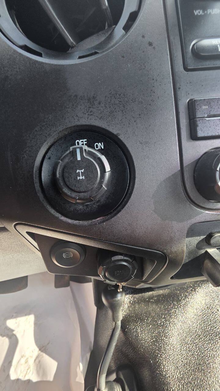 Used 2016 Ford F350 XL w/ Power Equipment Group AWD/4WD image 20