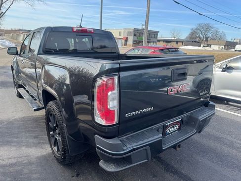 Used 2018 GMC Canyon Denali image 7