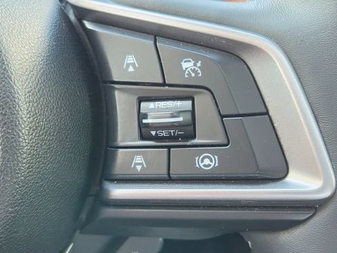 Certified 2022 Subaru Outback Touring AWD/4WD image 40