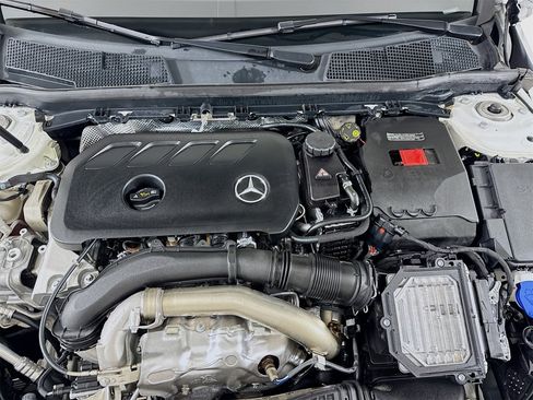 Certified 2025 Mercedes-Benz CLA 250 image 32