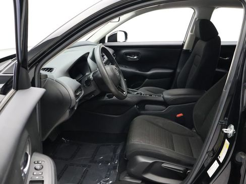 Used 2023 Honda HR-V LX image 14