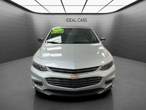 Used 2017 Chevrolet Malibu LS FWD image 2