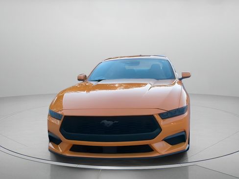 Certified 2026 Ford Mustang Coupe RWD image 8