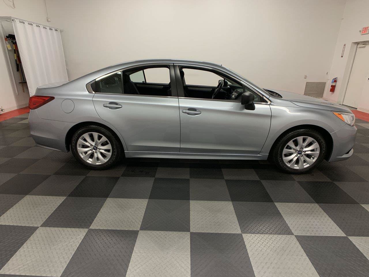 Used 2017 Subaru Legacy 2.5i w/ Alloy Wheel Package AWD/4WD image 7