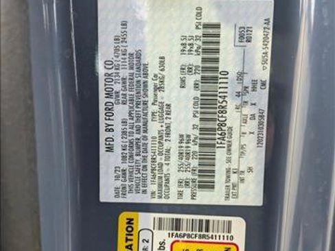 Used 2024 Ford Mustang GT Premium image 15