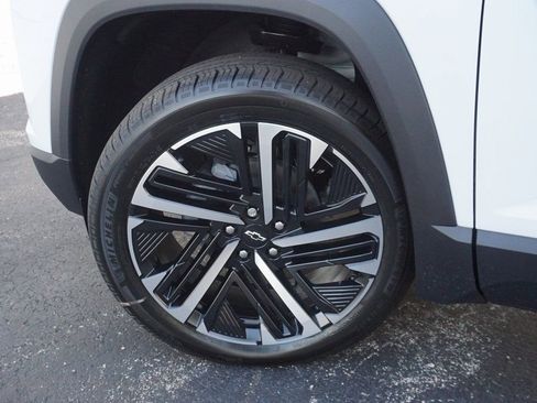 New 2026 Chevrolet Equinox RS w/ Convenience Package III image 30